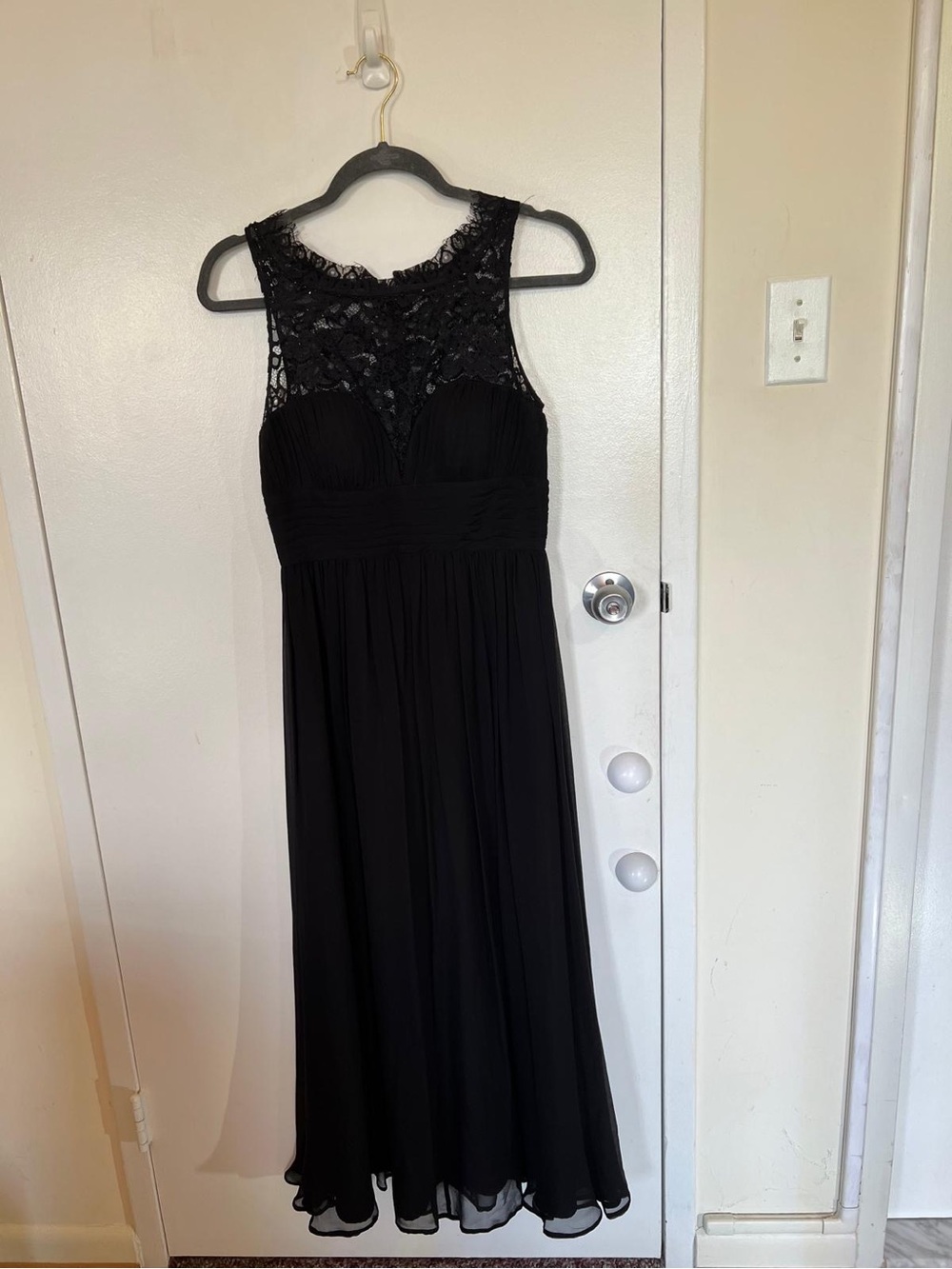 Elegant Black Lace-Overlay Maxi Dress